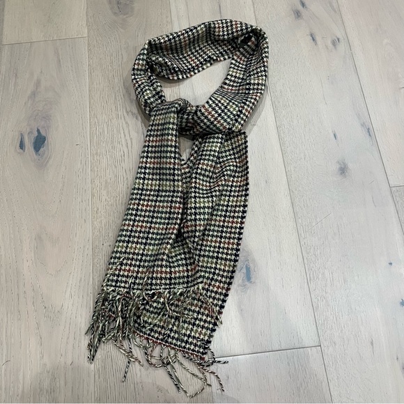 Wool scarf - Picture 4 of 5